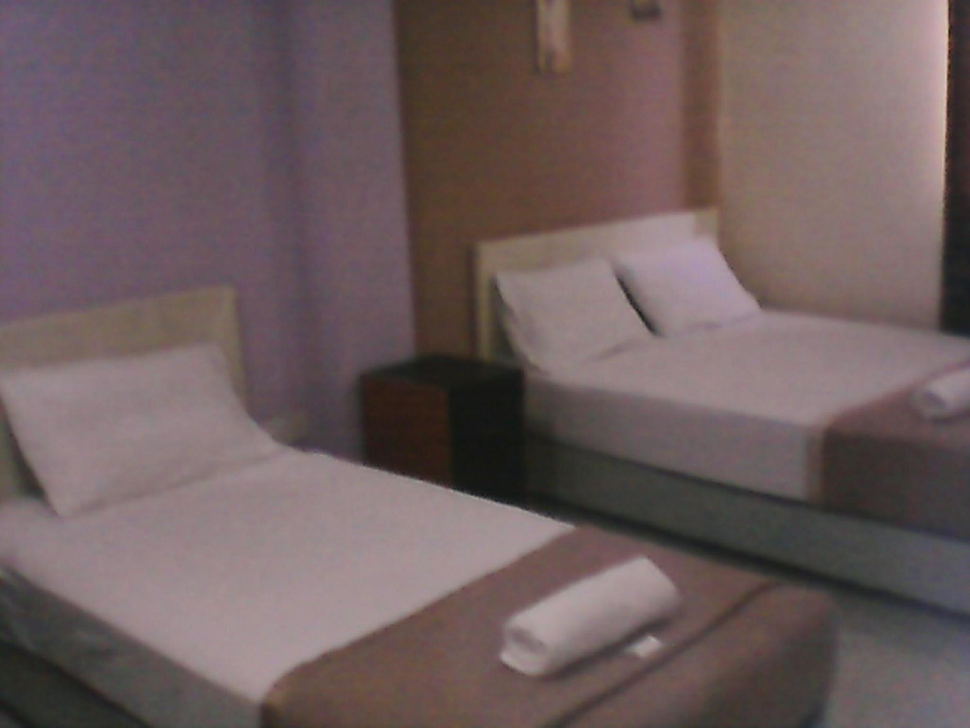 Oyo 44010 Royals Star Hotel Серембан Екстериор снимка